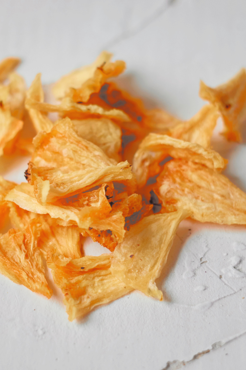 Sliced Dehydrated Pineapple Chips