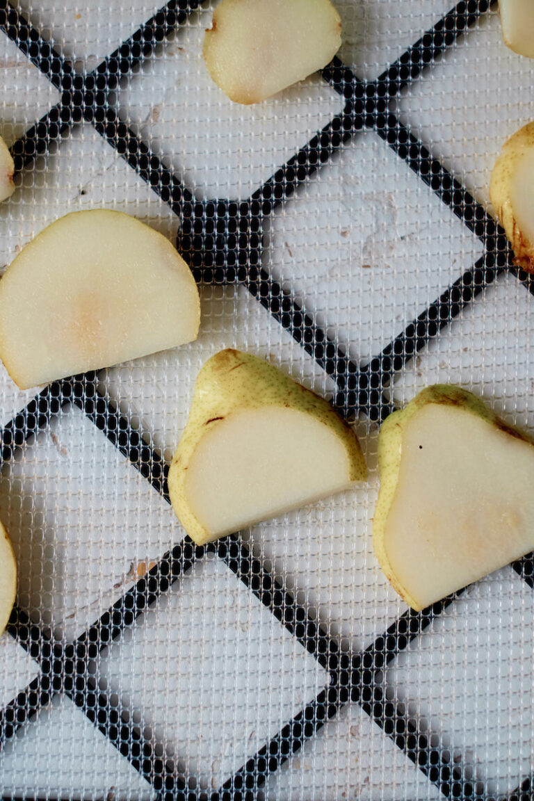 How to Dehydrate Pears